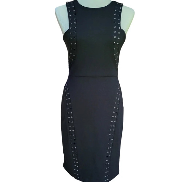 BCBGMAXAZRIA GROMMET BODYCON SHIFT